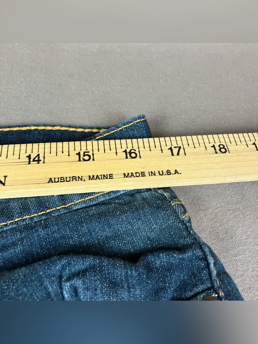 Levis 502 Straight Jeans Men’s Size 32x34 Blue Denim Pants Zip Fly